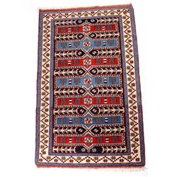 Early Persian Shiraz Qashqai Fine Rug c. 1900-