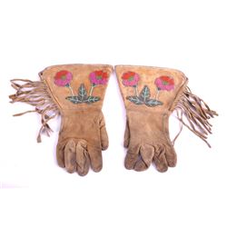 Crow Floral Beaded Gauntlet Gloves c. 1900