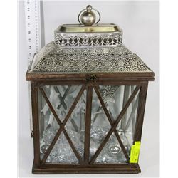 LIGHT UP CHRISTMAS LANTERN (SWITCH UNDER ANGEL