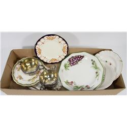 LOT OF 5 VINTAGE MADE IN ENGLAND DECORATIVE PLATES