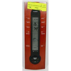 LA CROSSE TECHNOLOGY WEATHER STATION