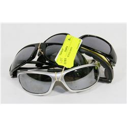 LOT OF 4 SUNGLASSES