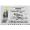 Image 1 : TRAY W/FLATWARE (37-PIECES) PLUS BOTTLE