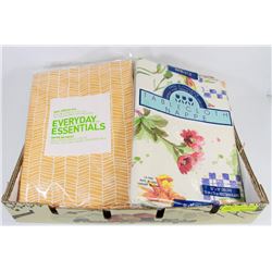 FLAT OF ASSORTED TABLE CLOTHS