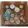 Image 1 : BOX OF ASSORTED OF JARS