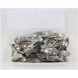CONTAINER FILLED WITH SILVER TONE FLATWARE