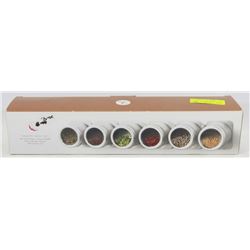 NEW MAGNETIC SPICE RACK W/ 6 CONTAINERS &