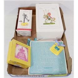 FLAT OF NEW WIZARD OF OZ COLLECTIBLES