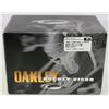 Image 1 : NEW OAKLEY HOCKEY VISOR.