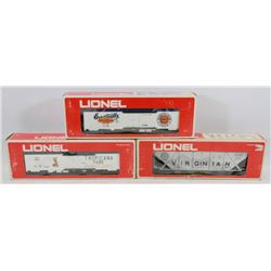 3 NEW BOXED VINTAGE LIONEL TRAIN CARS.