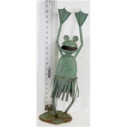 21" TALL METAL FROG ORNAMENT
