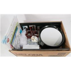 3 ROUND BLACK MIRRORS, 2 BLACK & MIRROR WALL DECOR