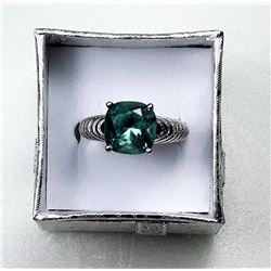 3)  SQUARE CUT BLUE ZIRCON RING SET IN