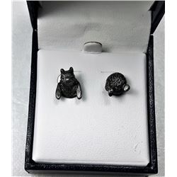 1)  DISNEY PEWTER POOH BEAR STUD EARRINGS