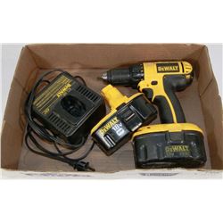 DEWALT 18V 1/2" DRILL W/ 2 BATTERIES & CHARGER