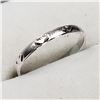 Image 2 : 9) STERLING SILVER RING SIZE 5.5