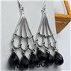 Image 2 : 27) 14K WHITE GOLD ONYX CHANDELIER EARRINGS