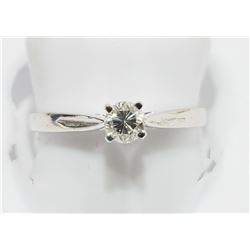 28) 10K WHITE GOLD DIAMOND SOLITAIRE RING SIZE 6