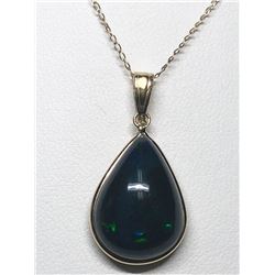 32) 10/14KT GOLD BLACK OPAL PENDANT NECKLACE