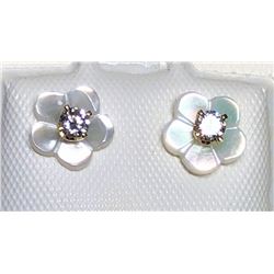 45) 14KT GOLD 2 DIAMONDS MOTHER OF PEARL EARRINGS