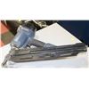 Image 1 : RONA AIR NAILER