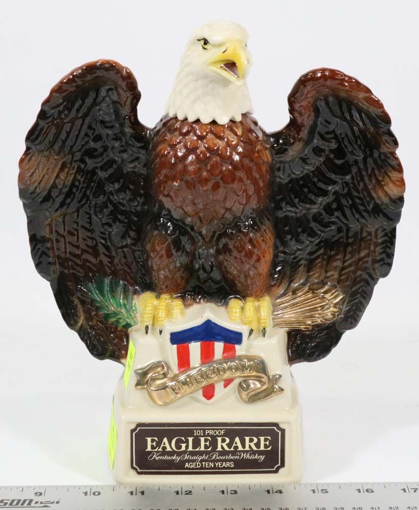VINTAGE EAGLE LIQUOR DECANTER