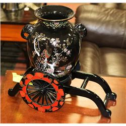 ORIENTAL FLOWER VASE WITH STAND