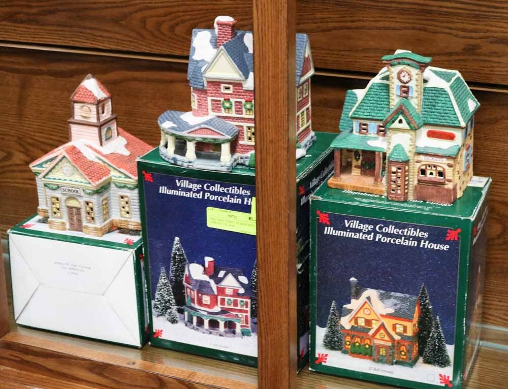 CHRISTMAS STREET HUDSON BAY COMPANY VILLAGE