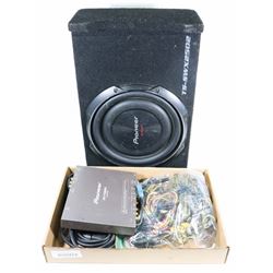 PIONEER AMP AVH-P7600DVD WITH 10" PIONEER