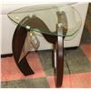 Image 1 : WOOD AND GLASS END TABLE
