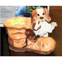 BABY PUPPY PLAYING WITH DADS BOAT FIGURE