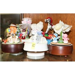 GROUP OF 5 MUSICAL ORNAMENTS ON CHOICE