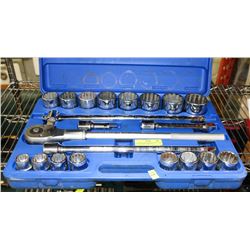 3/4" DRIVE PROCORE RATCHET AND WESTWARD SOCKET SET