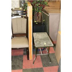 GROUP OF OFFICE AND DISPLAY ITEMS INCL, FILE