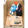 Image 1 : BOX OF M&M RACE CAR MEMORABILIA INCL METAL LUNCH