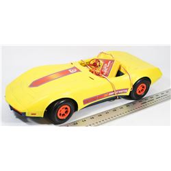 VINTAGE SUPERVETTE BARBIE CAR