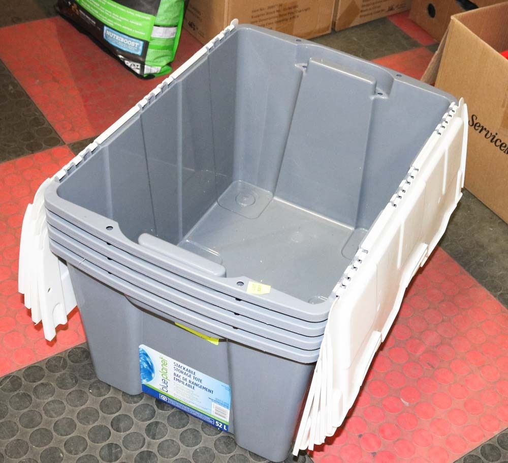 4 STACKABLE STORAGE TOTES