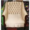 Image 1 : VINTAGE CREAM FABRIC ARM CHAIR.