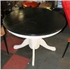 Image 1 : ROUND KITCHEN TABLE 41" DIAMETER