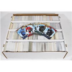 BOX OF OVER 3000 HOCKEY CARDS