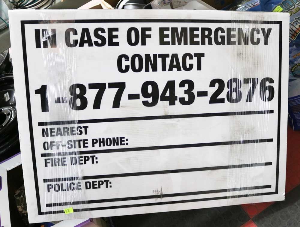 IN CASE OF EMERGENCY CONTACT SIGNS Kastner Auctions