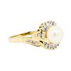 Image 1 : 0.25 ctw Diamond and Pearl Ring - 14KT Yellow Gold