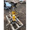 Image 2 : Portable Strongarm Hydraulic Stand