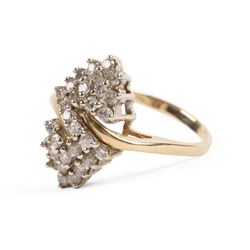 A 14K Gold & Diamond Cluster Ring