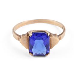 A 10K Yellow Gold Ring