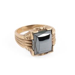 A Gent's 14K Gold Dinner Ring