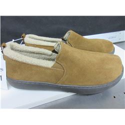 New Mossimo Genuine Suede Mens Slippers size 12 non marking sole