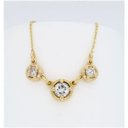 14KT Yellow Gold 0.90ctw Diamond Pendant with Chain