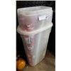 Image 1 : TOTE OF CHRISTMAS WRAPPING PAPER
