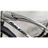 Image 2 : GREY RALEIGH BIKE